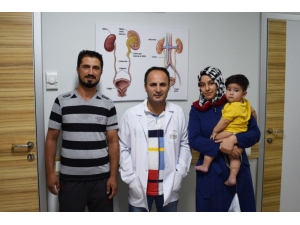 İlk Doğum Gününde Yeniden Yaşama Tutundu