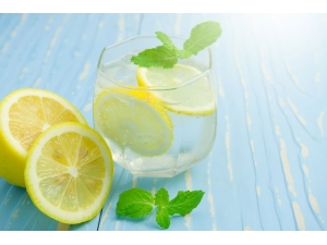 Limonata Böbrek Taşına İyi Geliyor