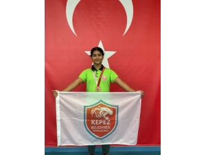 Kepez Güreşte Türkiye 3’cüsü Oldu