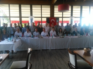 Artvin’deki İhracatçılarla Sarp’ta Buluştular