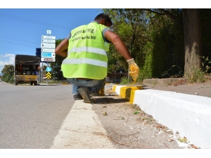 Kartepe’nin Kaldırımları Renkleniyor