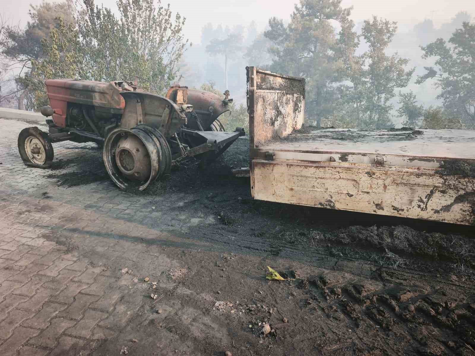 seydikemer-deki-orman-yangininda-24-saati-askin-suren-mucadelenin-ardindan-aci-tablo-ortaya-cikti