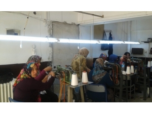 Şaphane’de ’Çorap Örücülüğü Kursu’ Açıldı