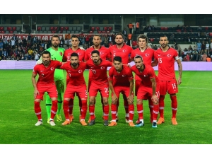 Türkiye Yerini Korudu