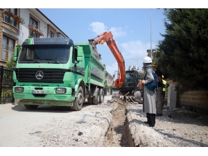 Kurtuluş Mahallesi’nin Altyapısı Yenileniyor