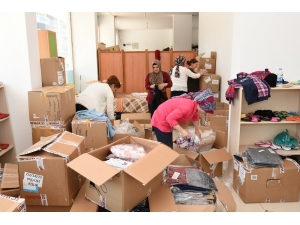 Tekkeköy Belediyesi Hayır Çarşısında Bayram Telaşı