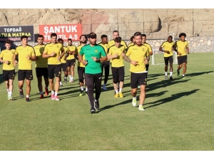 Evkur Yeni Malatyaspor Galibiyet Peşinde