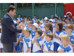 Küçük Kulaçların Sertifika Heyecanı