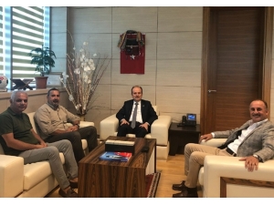 İsmail Uyanık’tan Ankara Temasları