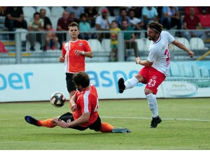 Spor Toto 1. Lig: Ümraniyespor: 2 - Adanaspor: 1