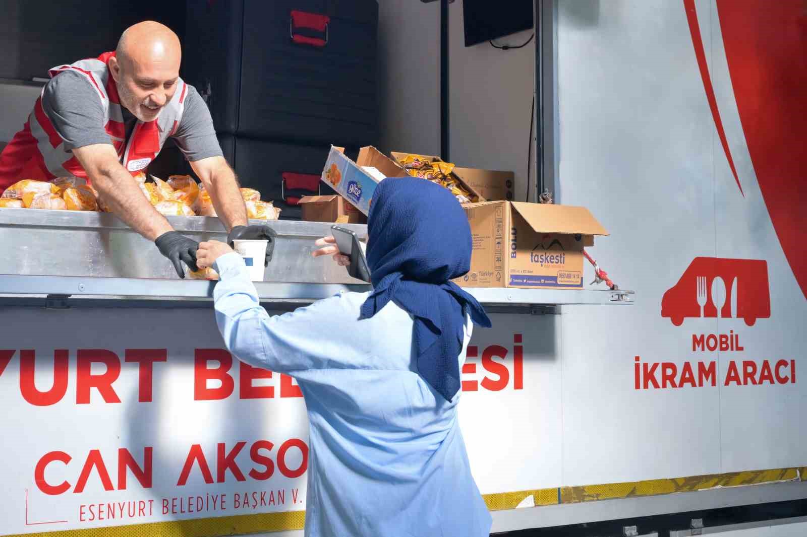 esenyurt-belediyesi-yks-maratonunda-ogrencilerin-yaninda-oldu