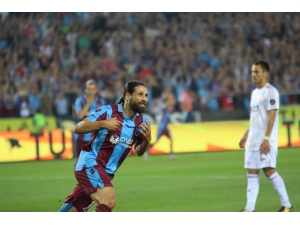 Spor Toto Süper Lig: Trabzonspor: 3 - Demir Grup Sivasspor: 0 (Maç Devam Ediyor)