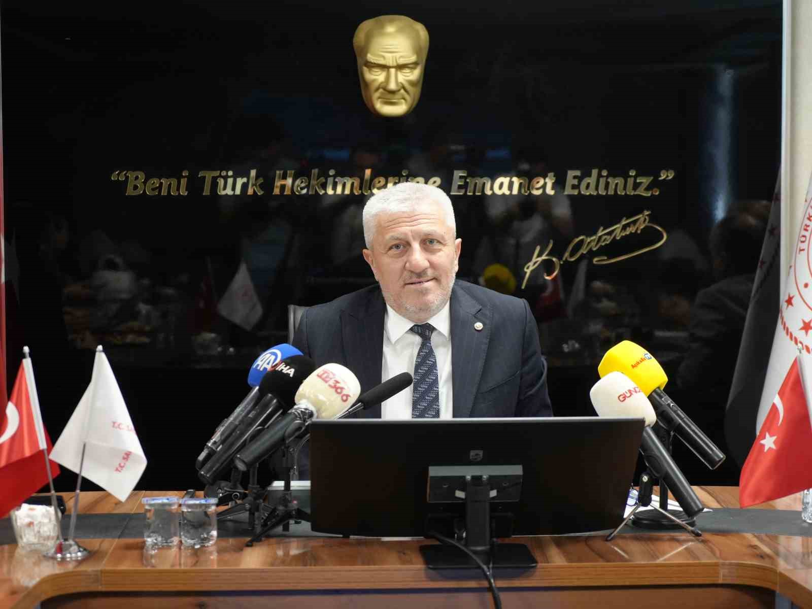 kastamonu-il-saglik-muduru-dr-yavuzyilmaz-herhangi-bir-hastanenin-kapatilmasi-ya-da-tabelasinin-indirilmesi-soz-konusu-degildir