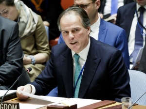 Filipinler İngiltere İle İlişkilerini Geliştiriyor