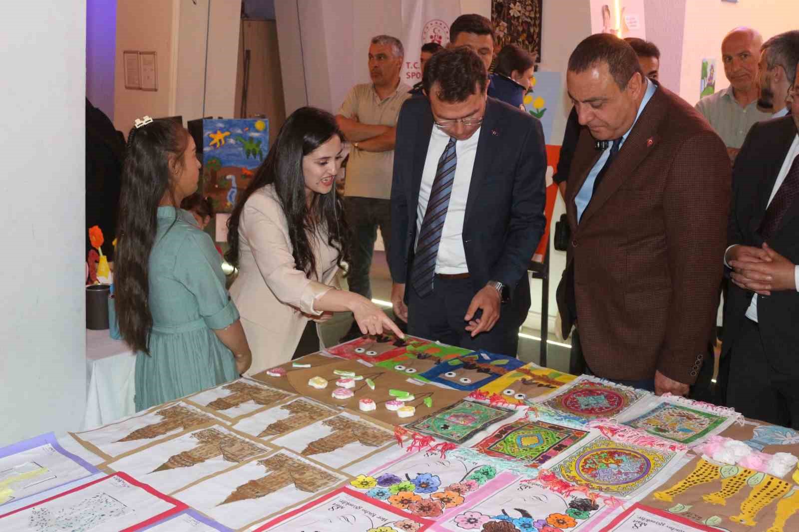 narman-da-en-ozel-sergi-acildi