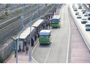 D-100’deki Yeni Duraklar Hizmete Girdi