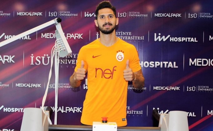 Galatasaraylı Emre Akbaba Sağlık Kontrolünde