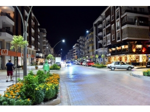 Salihli’de Prestij Caddesi Bitmek Üzere