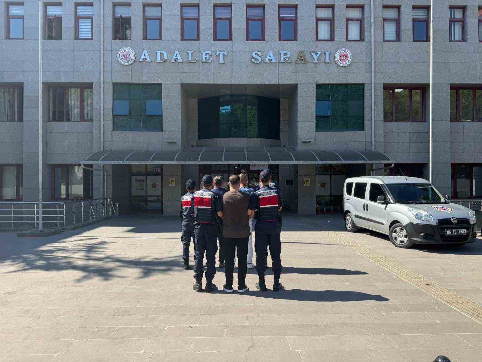 manavgat-ta-insan-ticareti-operasyonu-14-yabanci-uyruklu-magdur-kurtarildi