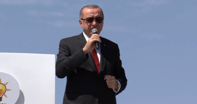 Ak Parti 6. Olağan Kongresi'nde On Binlere Seslenen Erdoğan: Bizi Çökertemeyecekler