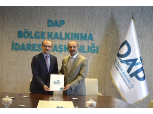 Çukurca’nın Tarihi Kale Evleri Turizme Kazandırılıyor