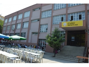 Manisa İmam Hatip Mezunları Son Kez Buluştu