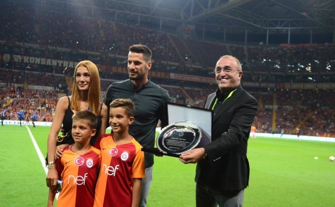 Hakan Balta, Galatasaray'a Veda Etti