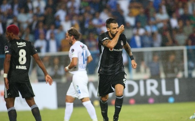 Alvaro Negredo, 5. Viteste Gidiyor; Alkışlar...