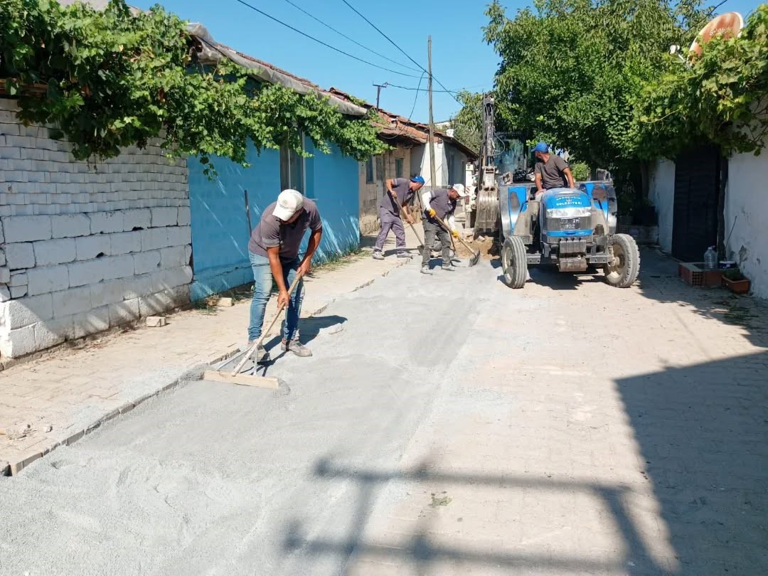 germencik-belediyesi-nden-dort-mahallede-es-zamanli-calisma