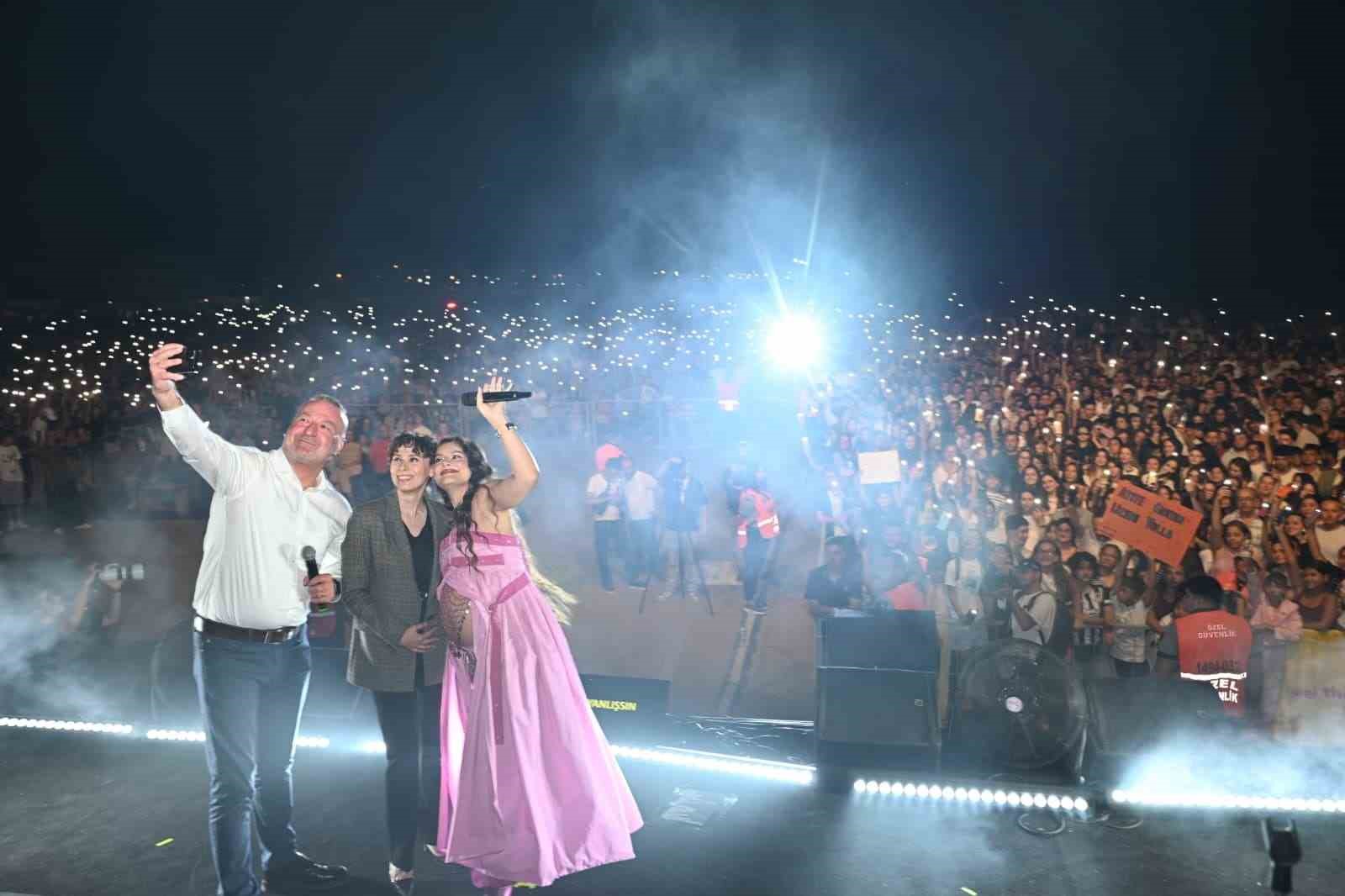 karacabey-de-ihlamur-festivali-coskusu