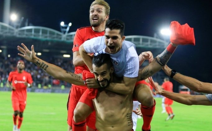 Alvaro Negredo, Arabistan'a Transfer Oluyor!