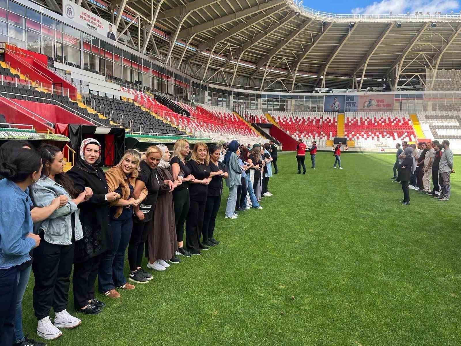 erzincan-da-ozel-guvenlik-gorevlilerine-spor-guvenligi-egitimi