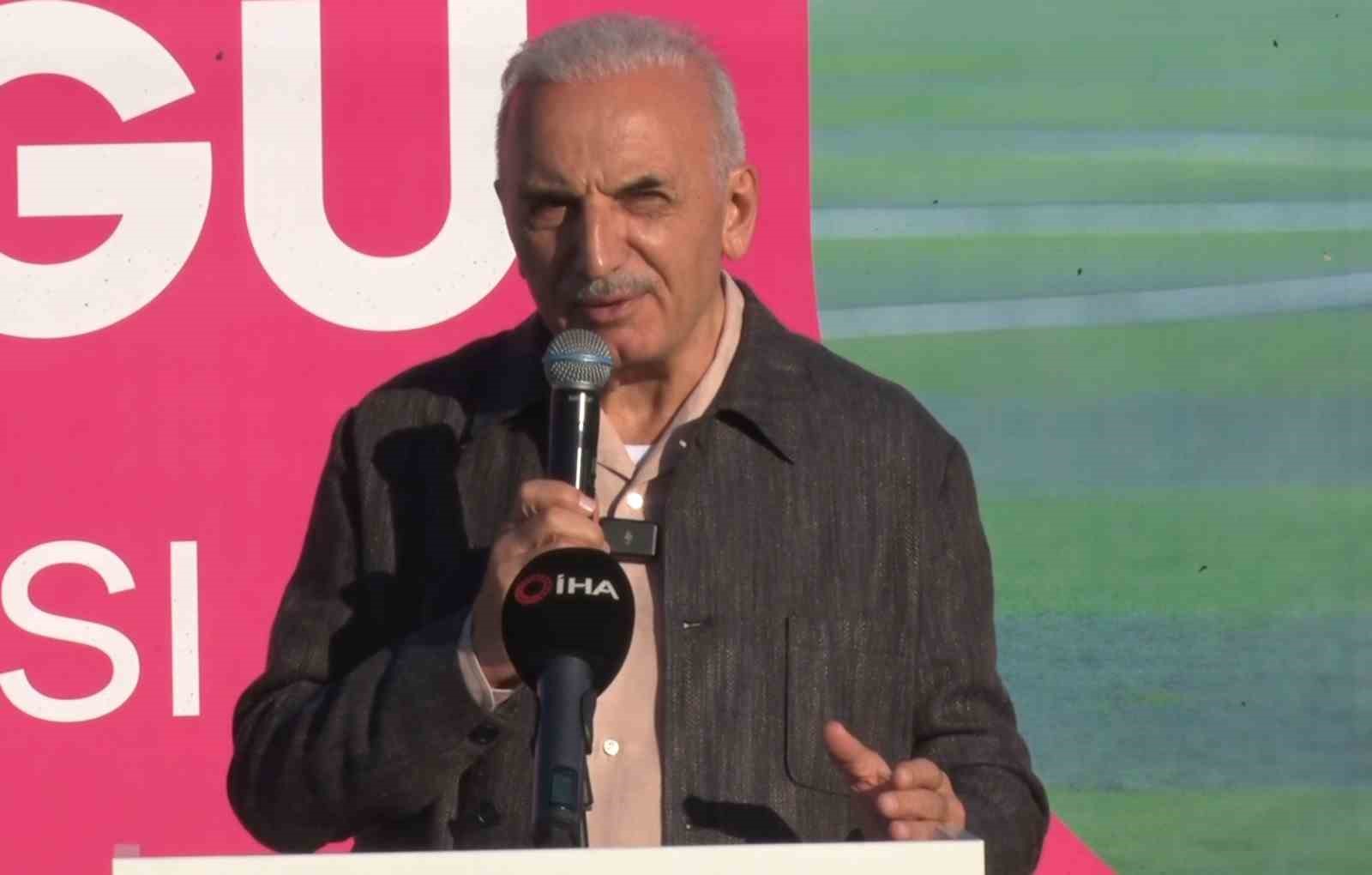 umraniye-de-10-geleneksel-turk-okculugu-puta-yarismasi-heyecani