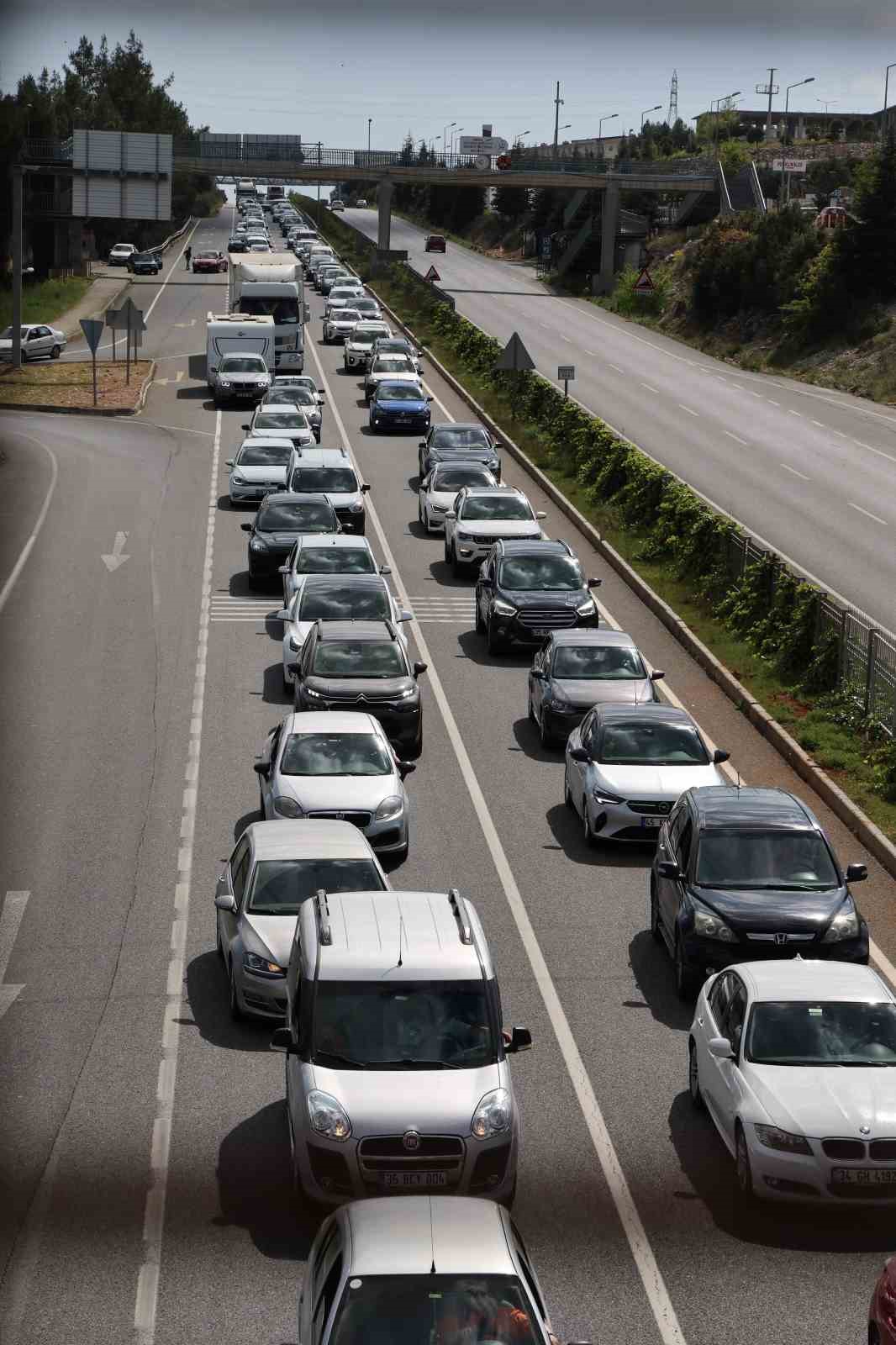 mugla-da-motorlu-kara-tasiti-sayisi-787-bini-asti