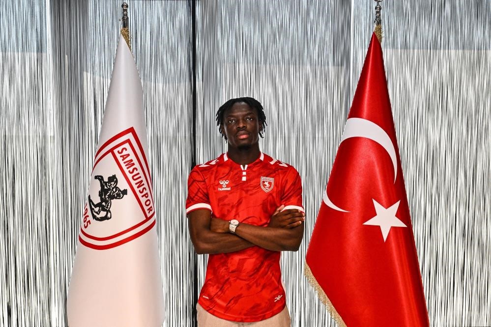samsunspor-da-8-oyuncu-gitti-7-oyuncu-geldi
