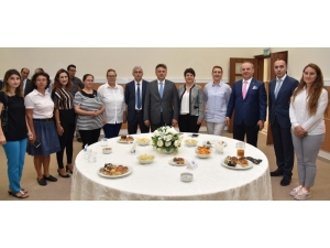 Esogü Personeli Bayramlaştı