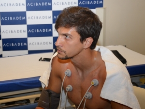 Bursaspor’un Yeni Transferi Santiago Vergini Sağlık Kontrolünden Geçti