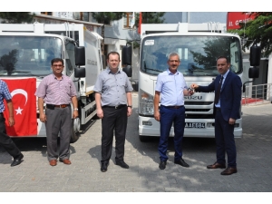 İl Özel İdaresinden Köylere Çöp Kamyonu