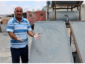 Bu Mahalle Toz Soluyor