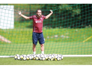 Yusuf Yazıcı’dan Tam İsabet
