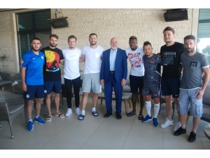 Afyet Afyonspor’un İlk Hedefi Lige Tutunmak