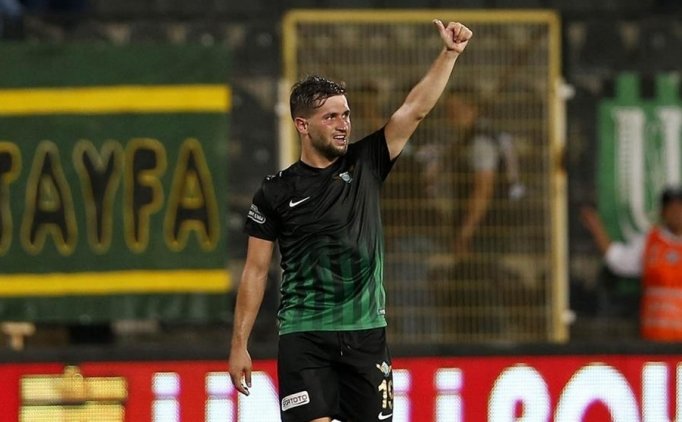 Galatasaray'dan Bir Sürpriz Transfer Daha! Ömer Bayram...