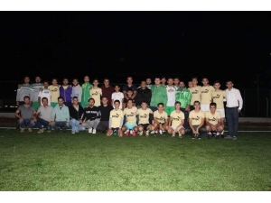 Emet 75. Yıl Stadı Işıklandırıldı