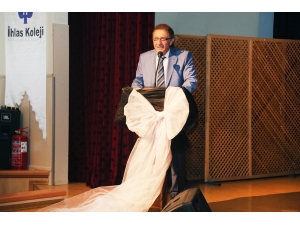 İhlas Koleji Hizmet İçi Eğitim Seminerlerine Başladı