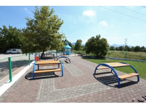 Başiskele’de Parklar Bakıma Girdi