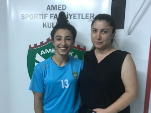 Amed Sportif Tuğba Ok’la Yeniden Anlaştı