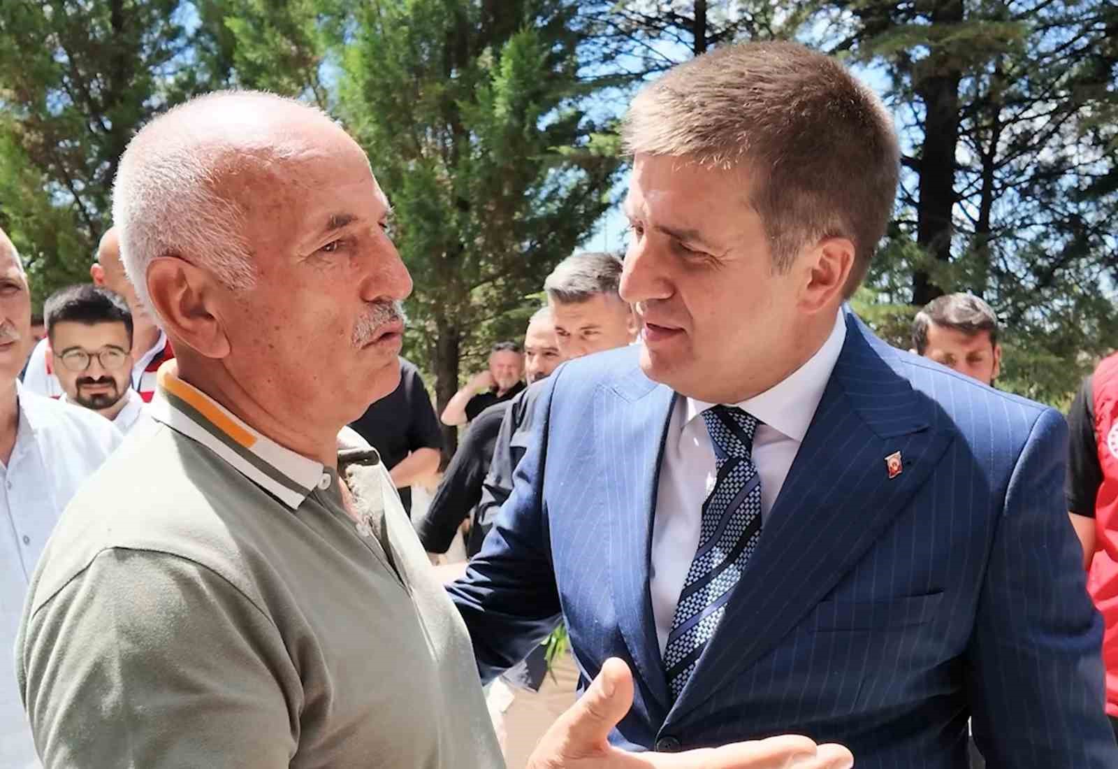 oglu-dogum-gununde-15-temmuz-sehidi-oldu-evlat-acisini-10-yildir-yureginde-tasiyor