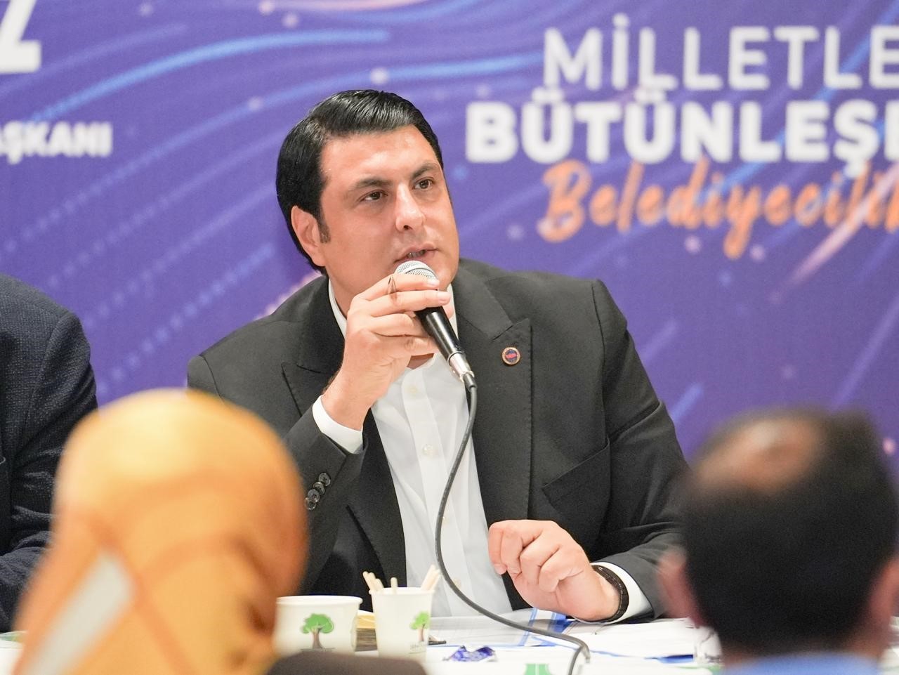 baskan-yilmaz-beykent-te-vatandaslari-dinledi