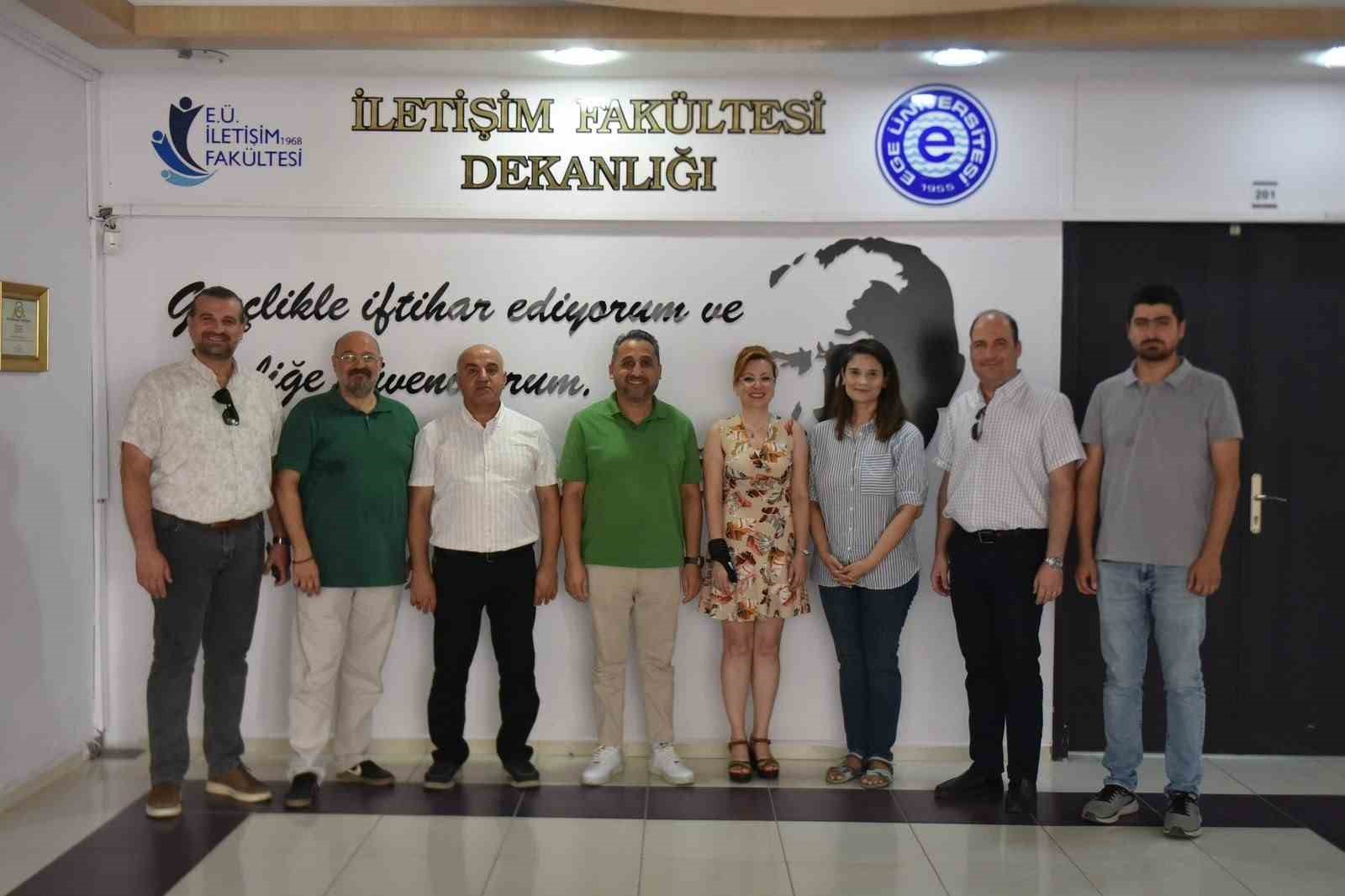 turkiye-azerbaycan-iliskilerine-dijital-diplomasi-modeli