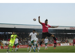 Ziraat Türkiye Kupası 1.tur Elemeleri: Isparta Davrazspor: 0 - Denizli Kale Belediyespor: 1